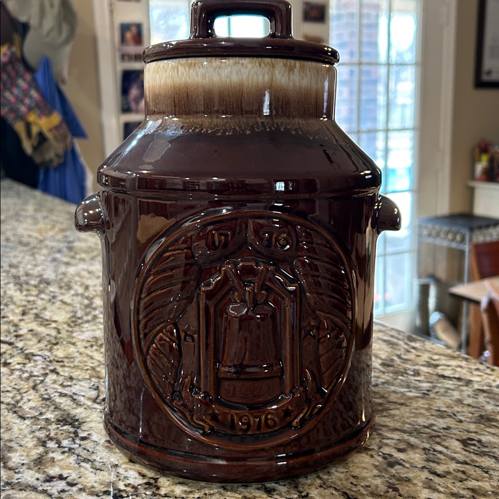 Vintage McCoy Pottery 1976 Bicentennial Liberty Bell Brown Ceramic Cookie Jar